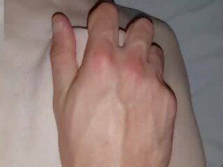 Sự rút lại nghiệp dư sự quyến rủ trắng lassie fucked lược trong chặt chẽ âm hộ rên rỉ