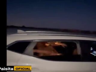 Pillados follando dentro de un coche menipu torehan moreno y nos graban