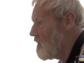 Teenie young lady in agryk fucks old man for spicy oblivion